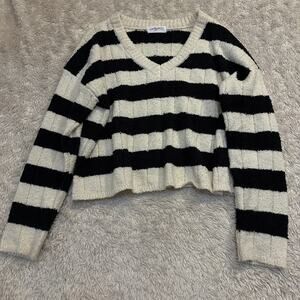 Carly Jean Los Angeles L Celeste Sweater Blac and Cream Striped